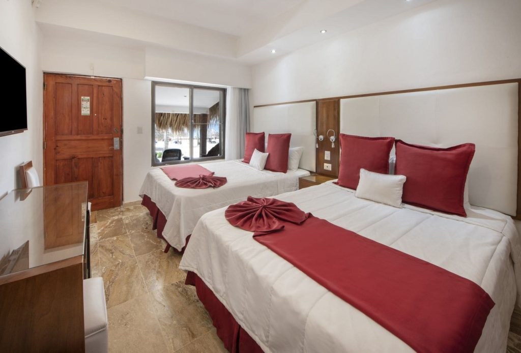 viva-wyndham-dominicus-beach-16